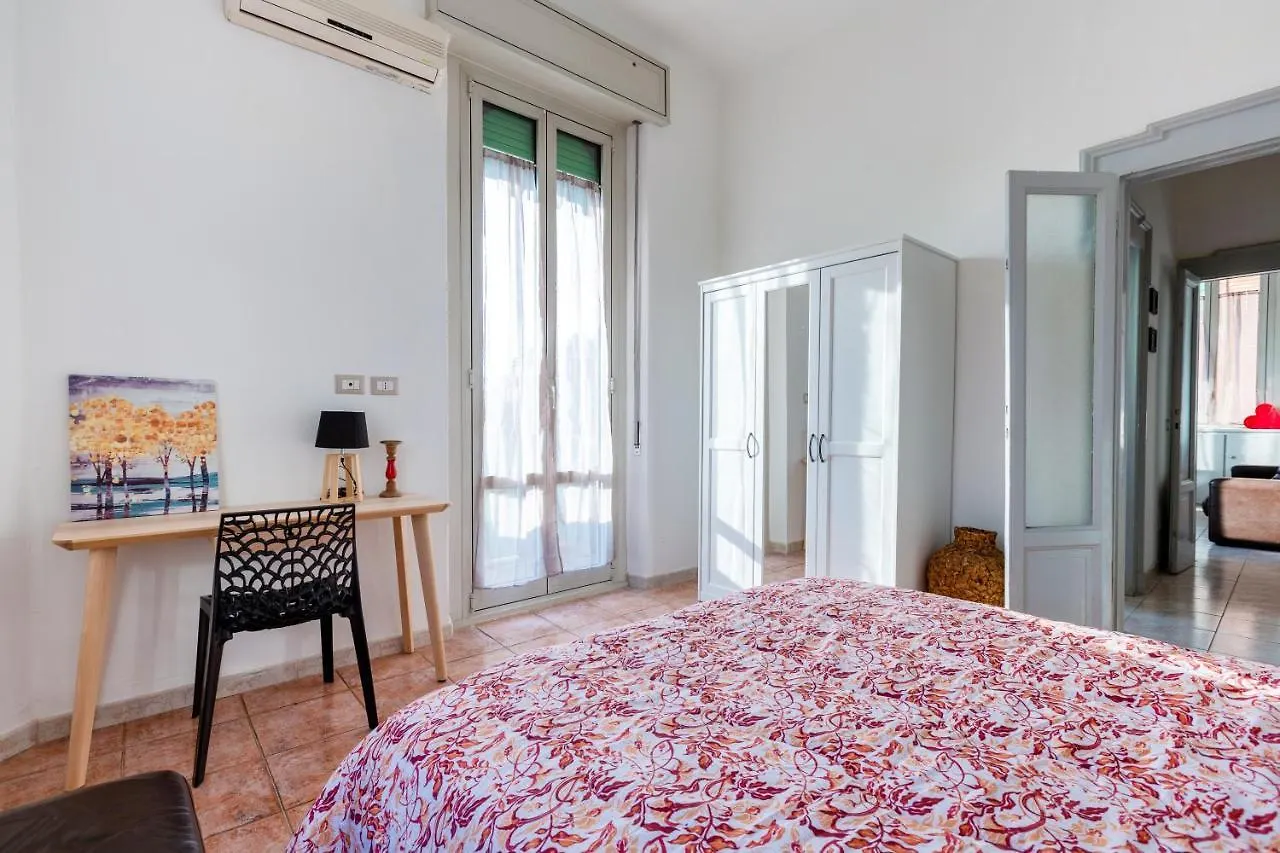 Cosy Apartment Close To Iulm University Milão Itália