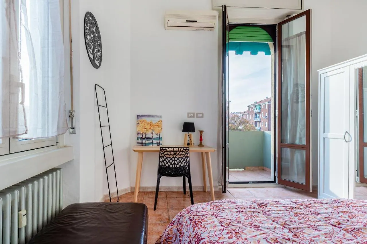 Cosy Apartment Close To Iulm University Milano 0*,  Italia