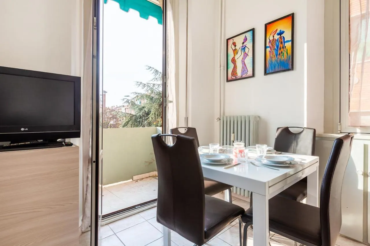 Cosy Apartment Close To Iulm University Milan Italy